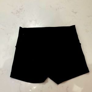 Ivivva by lululemon youth size 8 black spandex shorts